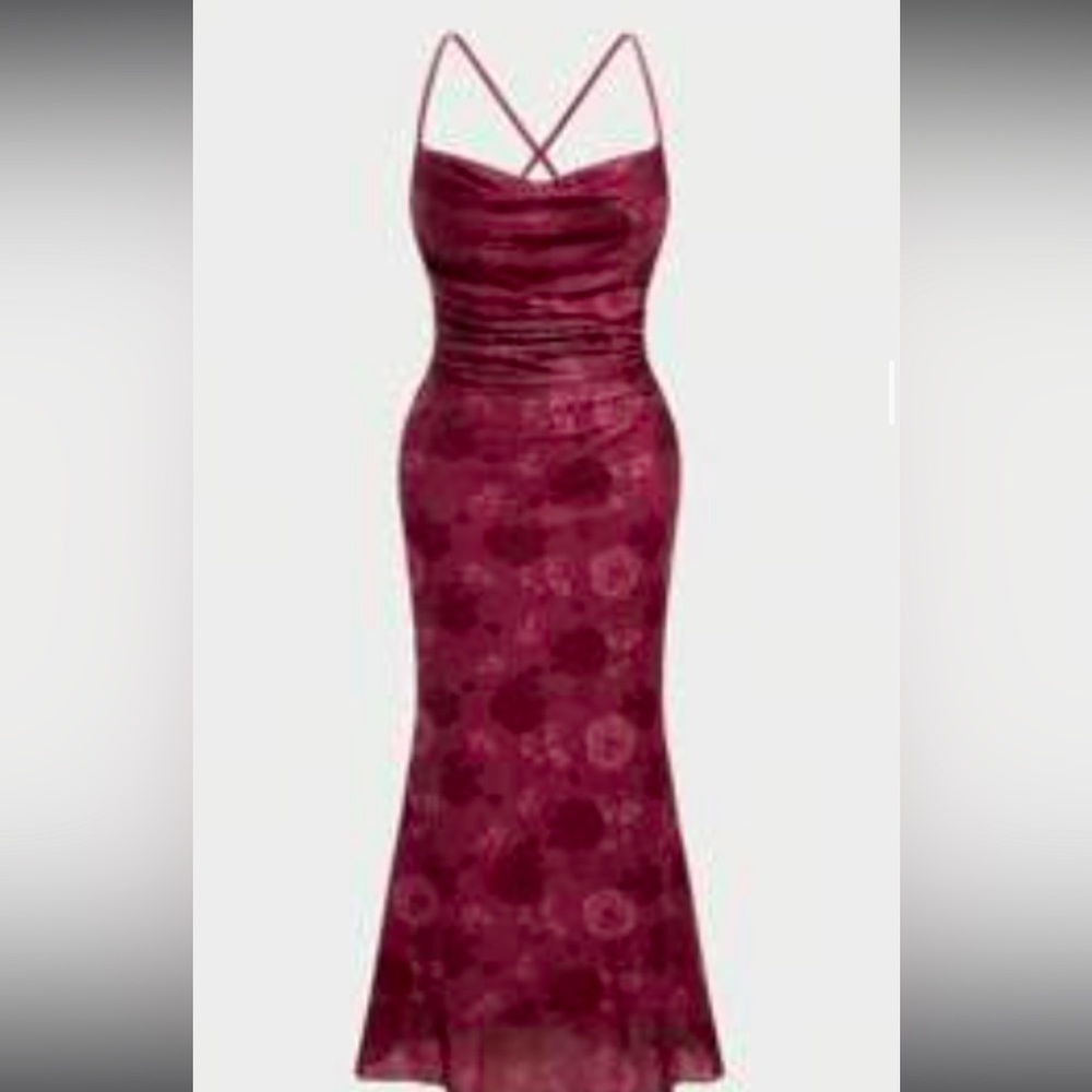 NWT Elegant Burgundy Floral ROMWE Dress